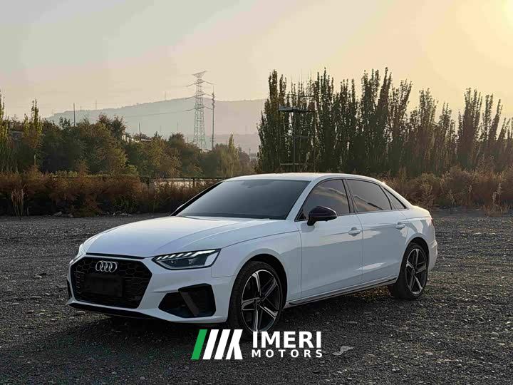 Audi A4L 200 Million Units Joyful Edition 40 TFSI Luxury Dynamic