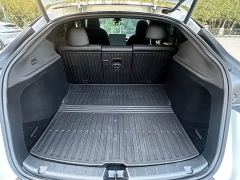Tesla Model Y Rear-Wheel Drive - ფოტო 10