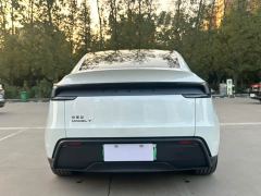Tesla Model Y Rear-Wheel Drive - ფოტო 15