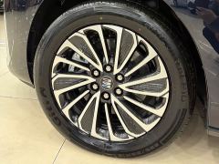 Buick GL8 Land Business Class Exclusive Edition - фото 7