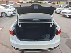 Volkswagen Bora 300TSI DSG Respect Edition - photo 18