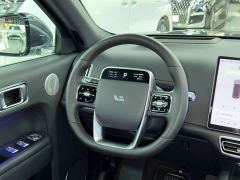 Li Auto L8 Max - ფოტო 13