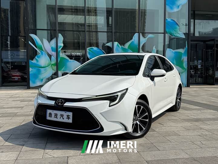 Toyota Corolla 1.8L CVT Luxury