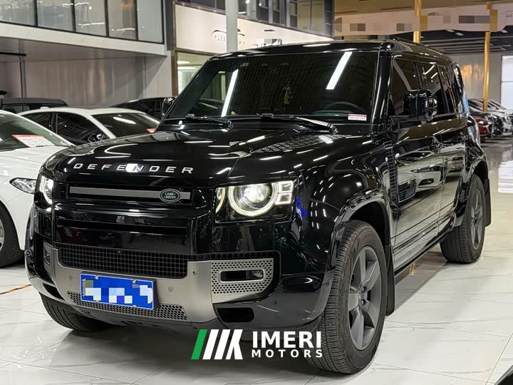 Land Rover Defender 110 3.0T P400 X-Dynamic HSE