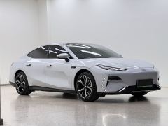 Geely Galaxy E8 700km Rear Drive Voyage Edition - photo 3
