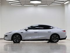 Geely Galaxy E8 700km Rear Drive Voyage Edition - photo 4