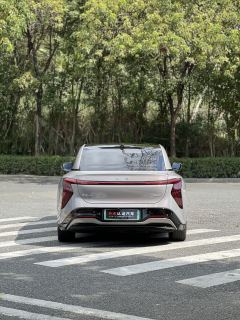 Hongqi EH7 640 4WD Smart Edition - фото 11