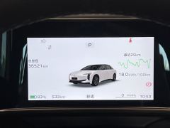 Hongqi EH7 640 4WD Smart Edition - фото 6