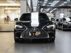 Lexus ES 300h Premium Edition - photo 2