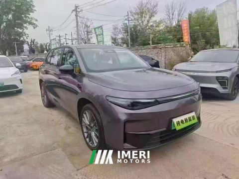 2025 Leapmotor B10 510 Pleasure Edition - автомобиль из Китая