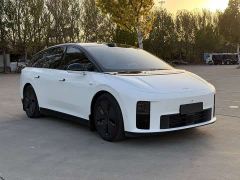 Li Auto i6 Two-Wheel Drive Standard - ფოტო 3