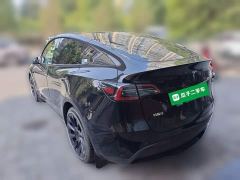 Tesla Model Y Rear-Wheel Drive - ფოტო 5