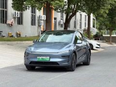 Tesla Model Y Rear-Wheel Drive - фото 1