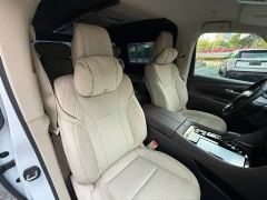 Toyota Alphard Hybrid 2.5L Premium Edition - фото 9
