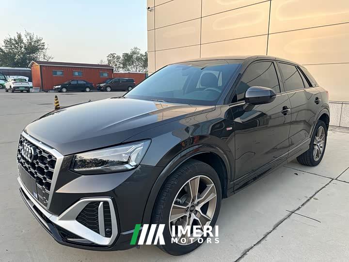 Audi Q2L 35TFSI Fashion Dynamic Edition