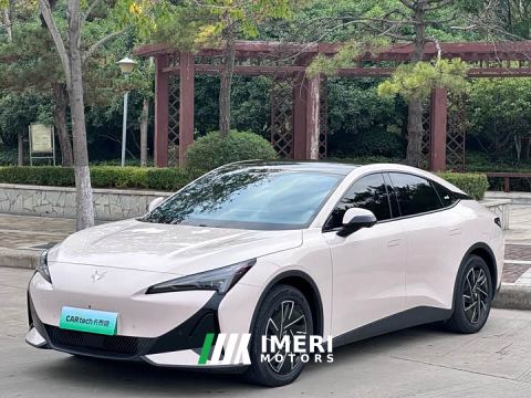 2025 Arcfox Alpha S5 560PRO 185kW - ავტომობილი ჩინეთიდან