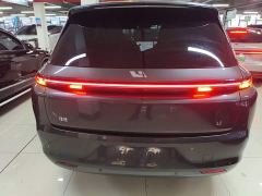 Li Auto Ideal L8 Air - ფოტო 5