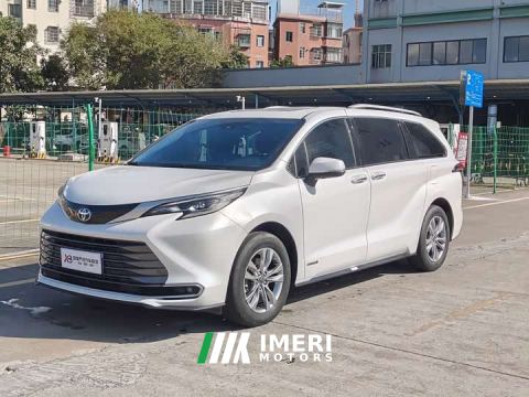 2023 Toyota Sienna 2.5L Hybrid Premium Edition - car from China