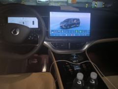 Denza D9 DM-i 1.5T 190km AWD Version - ფოტო 16