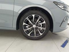 Geely Emgrand 4th Generation 1.5L CVT Luxury - фото 6