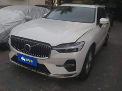 Volvo XC60 B5 AWD Smart Luxury Edition - ფოტო 1