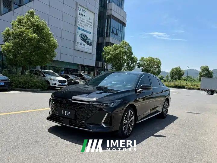 Chery Arrizo 8 1.6T