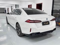 BMW 5 Series 525Li M Sport Package - фото 6