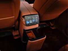 NIO ES8 Six-Seat Executive Luxury Edition - photo 17