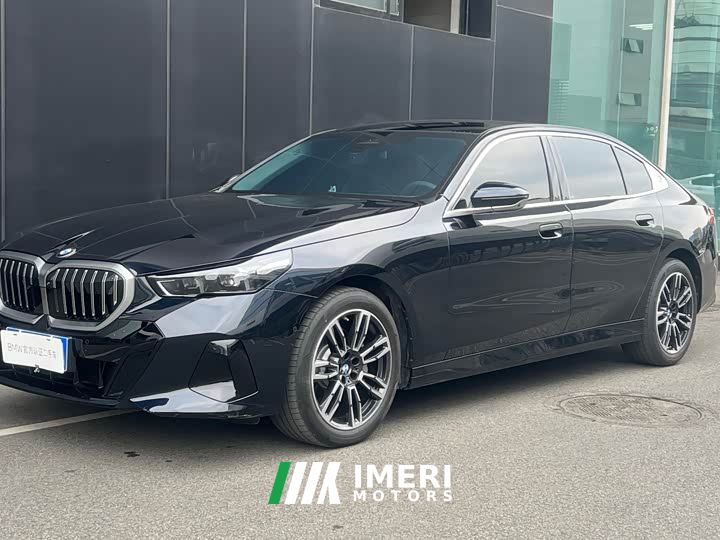 BMW 5 Series 530Li Premier M Sport Package