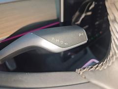 Tesla Model Y Rear-Wheel Drive - ფოტო 13