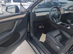 Tesla Model Y Rear-Wheel Drive - ფოტო 15