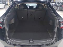 Tesla Model Y Rear-Wheel Drive - ფოტო 18