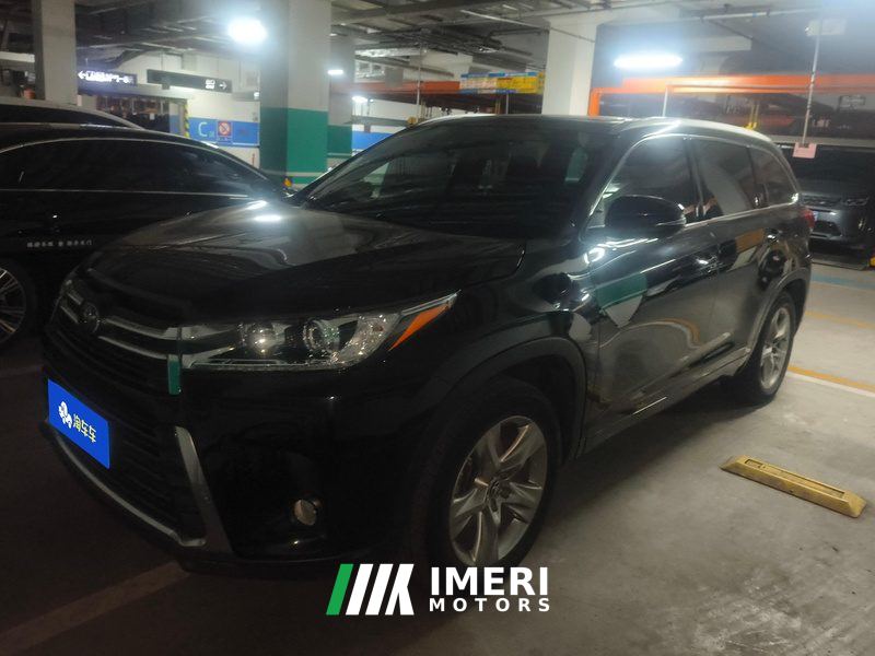 Toyota Highlander 2.0T AWDPremium Edition 7