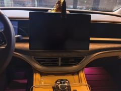 Denza D9 DM-i 1050 Luxury Edition - фото 17