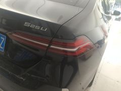 BMW 5 Series 525Li Luxury Package - фото 5