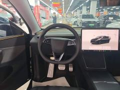 Tesla Model Y Rear-Wheel Drive - ფოტო 10