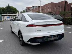 Roewe D6 520km Comfort Edition - photo 14