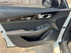 Lynk & Co 03 1.5T DCT Pro - фото 11