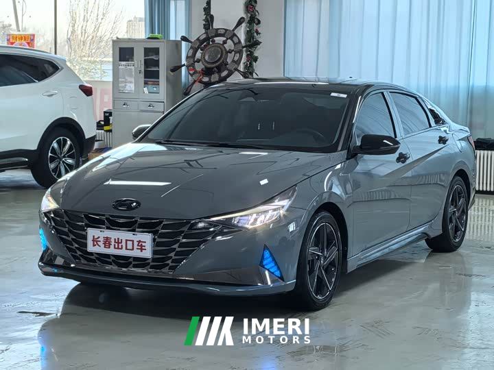 Hyundai Elantra 1.5L CVT Luxury