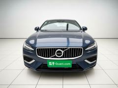 Volvo S60 B4 Intelligent Remote Luxury Edition - ფოტო 2