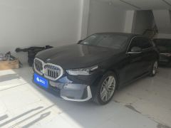 BMW 5 Series 525Li Luxury Package - photo 1