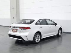 Toyota Corolla 1.8L CVT Luxury - photo 2