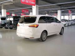 Buick GL8 Land Executive Cabin 652T Premium - photo 4