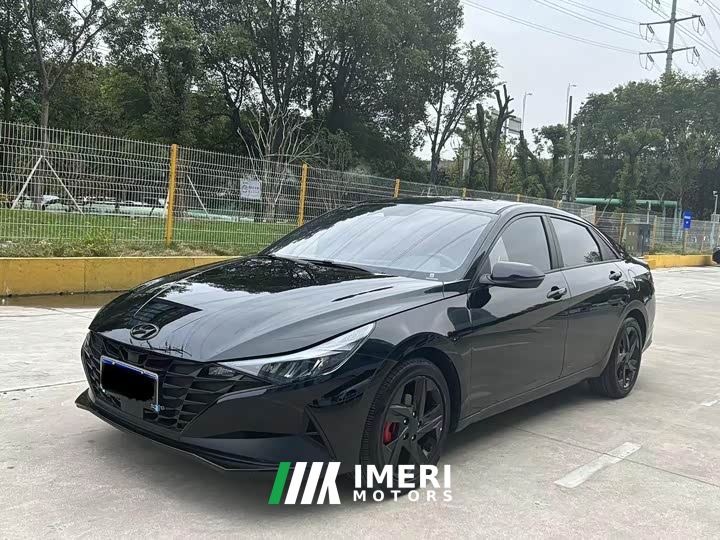 Hyundai Elantra 1.5L CVT Luxury