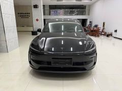 Tesla Model Y L Long Range All-Wheel Drive - ფოტო 1