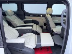 Zeekr 009 Seven-Seat Aisle Version AWD 108kWh - photo 20