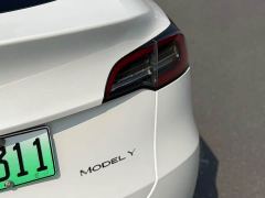 Tesla Model Y Rear-Wheel Drive - ფოტო 13