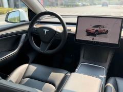 Tesla Model Y Rear-Wheel Drive - ფოტო 7