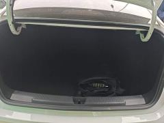 Roewe MG i5 1.5L CVT Luxury - ფოტო 18