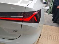 Roewe MG i5 1.5L CVT Luxury - ფოტო 7